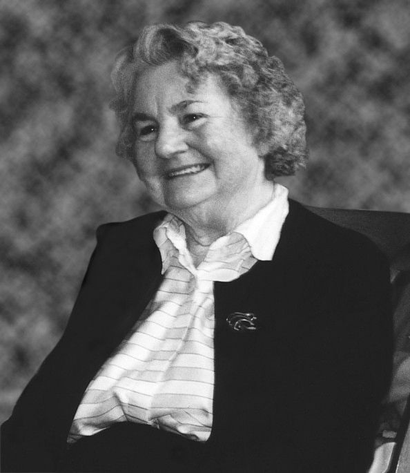 Thea Beckman, schrijfster in Bunnik